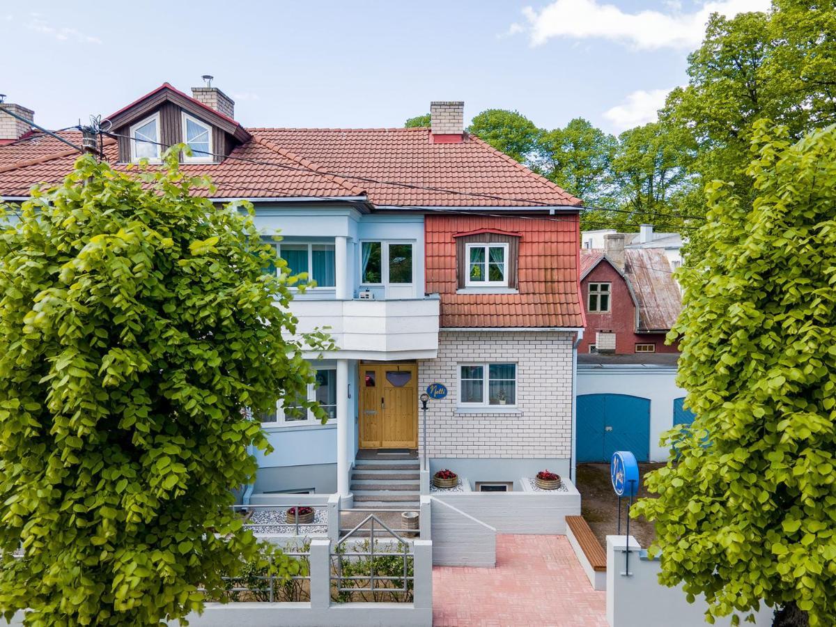 Nette Hotel Pärnu Buitenkant foto