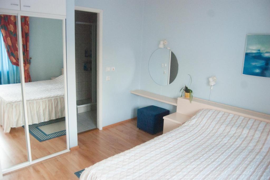 Nette Hotel Pärnu Kamer foto
